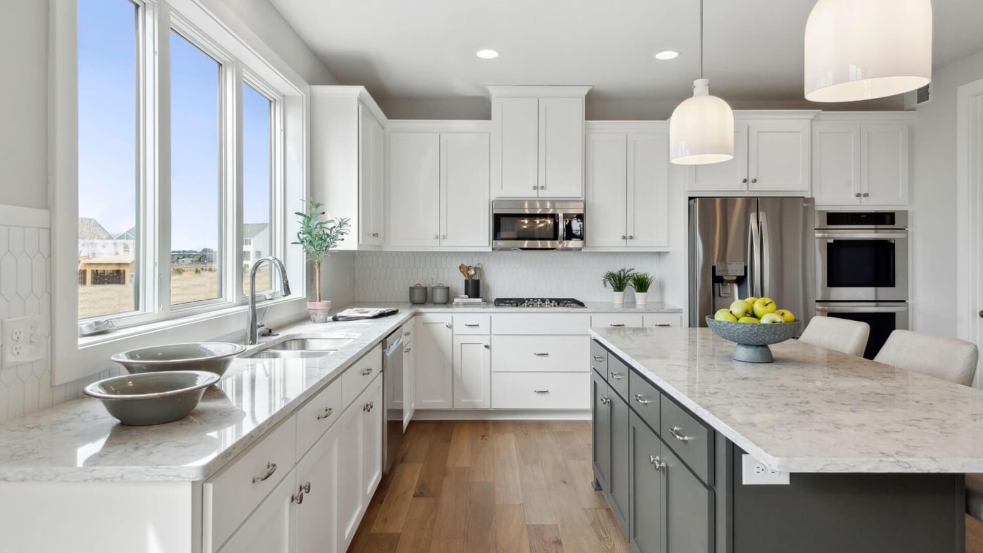 10365 Shadyview Lane North